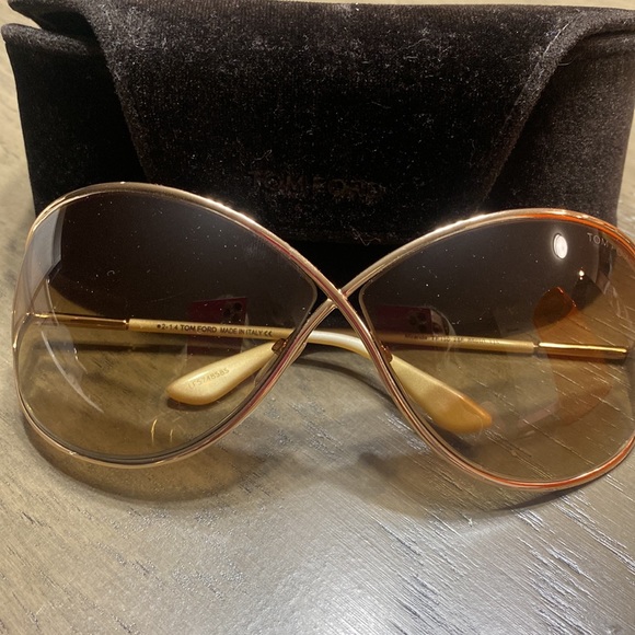 Authentic Tom Ford Sunglasses - Picture 5 of 7